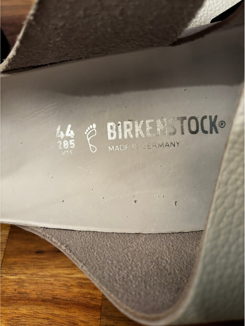 Birkenstock White Arizona EVA Sandals Size 44 Made in Germany - Picture 5 of 9